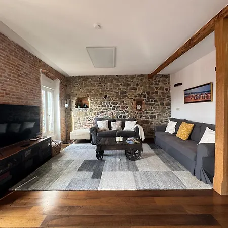 Rincon De Cimadevilla